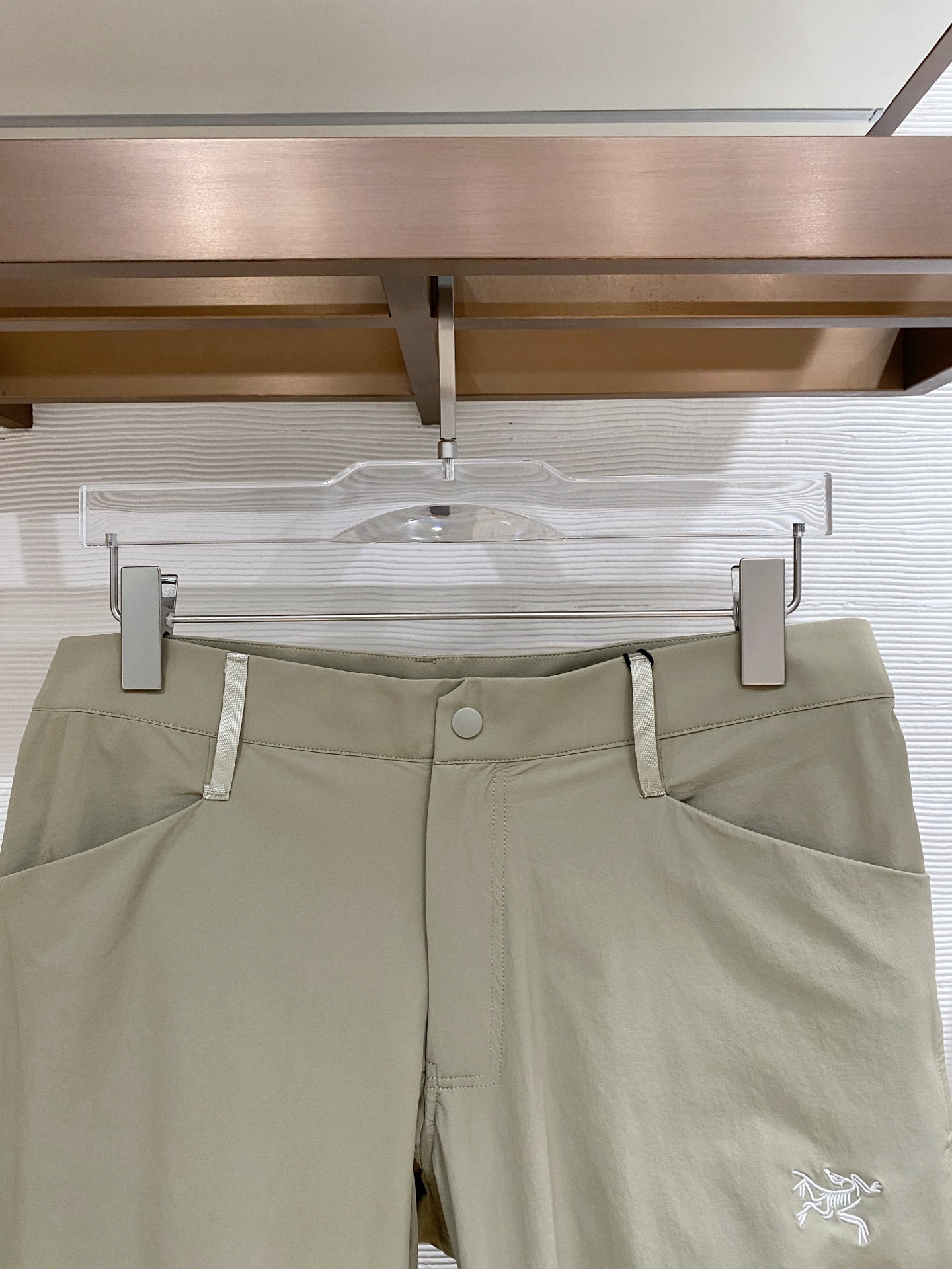 아크테릭스 (Arc'teryx)시조새 자수 로고 테크니컬 캐주얼 팬츠 - 이미지 12