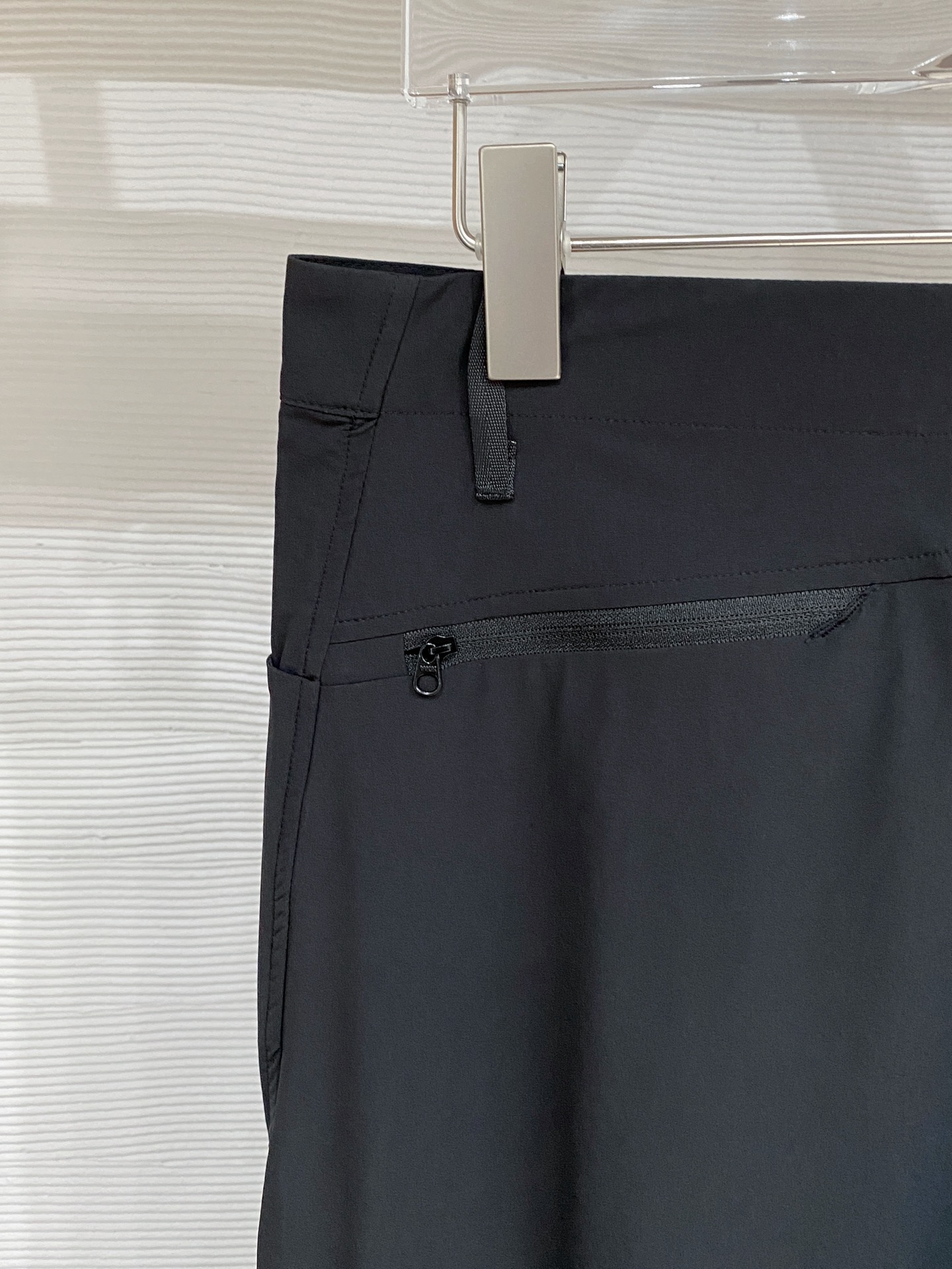 아크테릭스 (Arc'teryx)시조새 자수 로고 테크니컬 캐주얼 팬츠 - 이미지 5