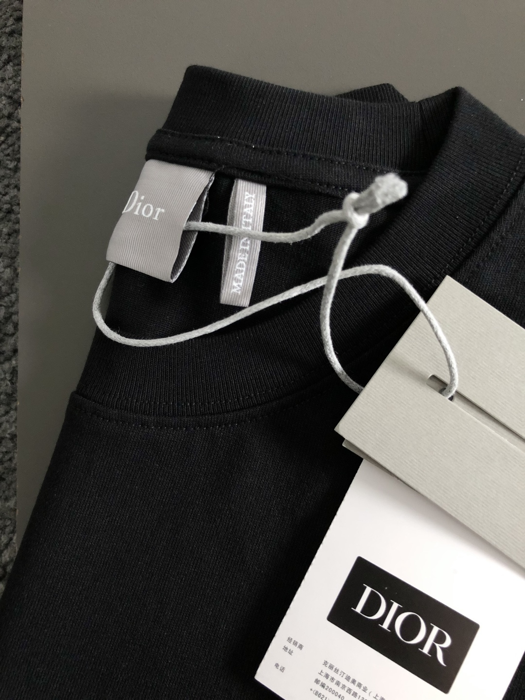 디올(Dior) 나방/나비 그래픽 자수 티셔츠 - 이미지 7